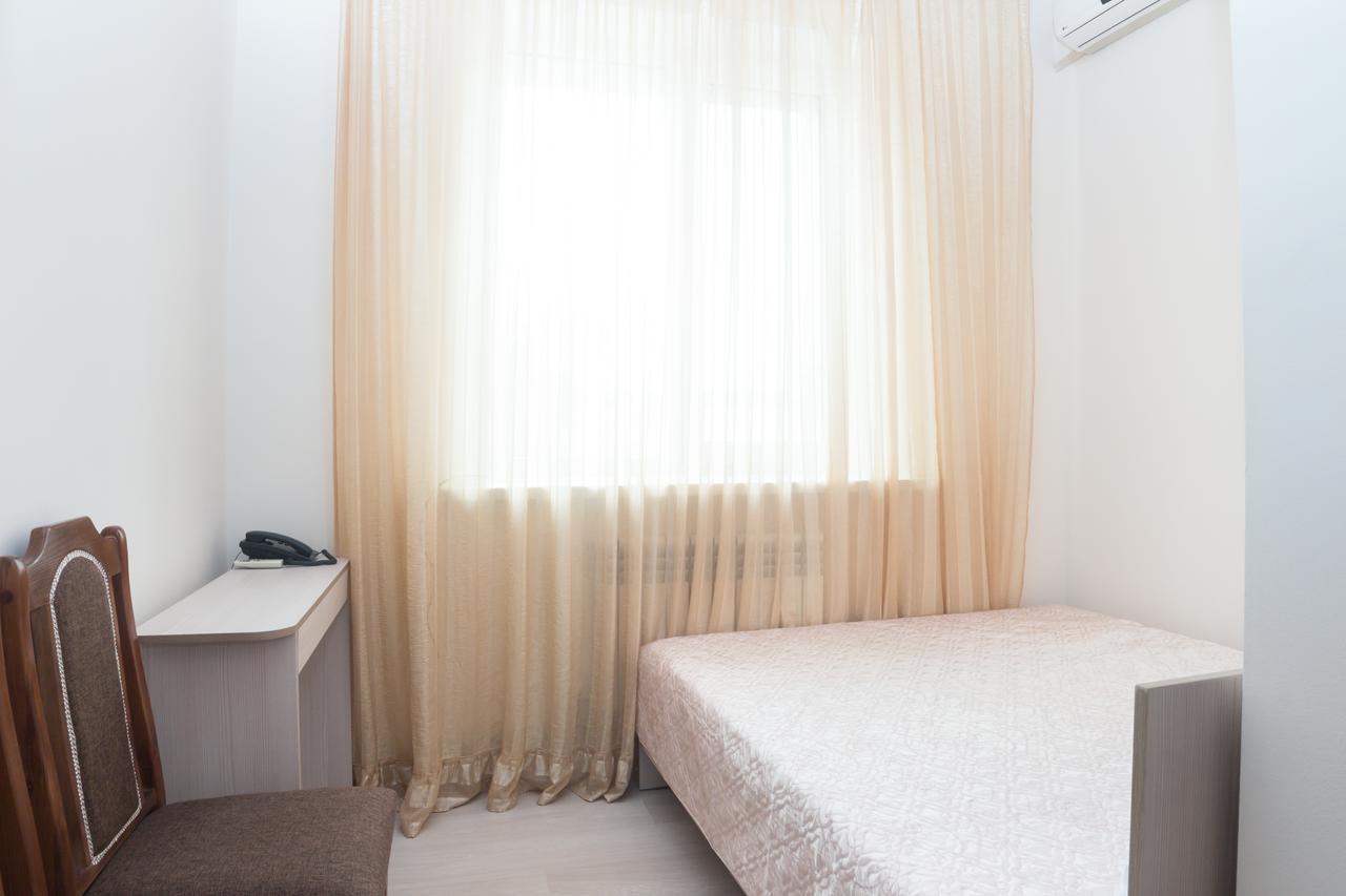 Hotel Alma Ata Zhosaly Luaran gambar
