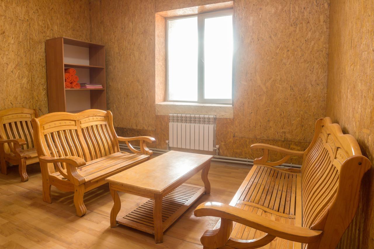 Hotel Alma Ata Zhosaly Luaran gambar