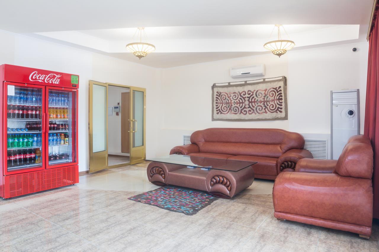 Hotel Alma Ata Zhosaly Luaran gambar