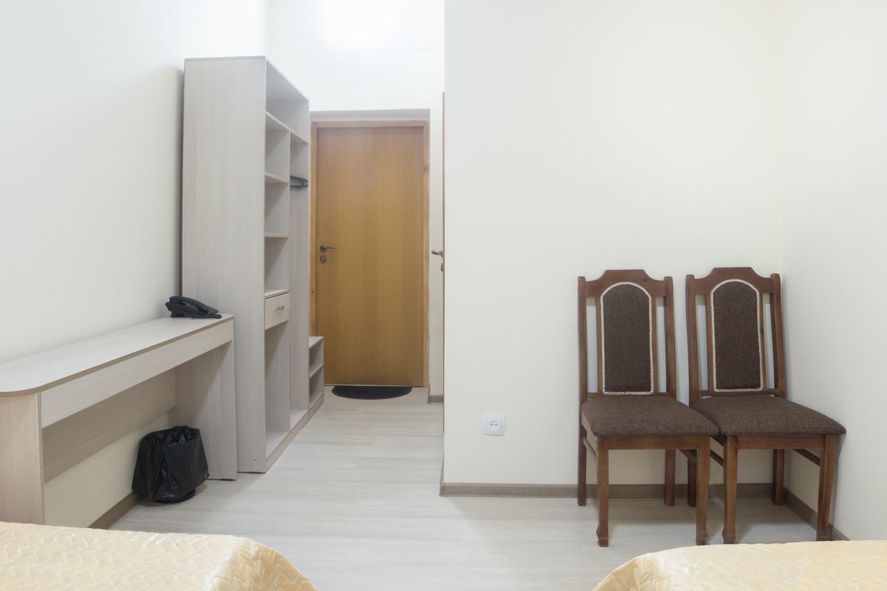 Hotel Alma Ata Zhosaly Luaran gambar